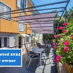 Apartments Villa Borik